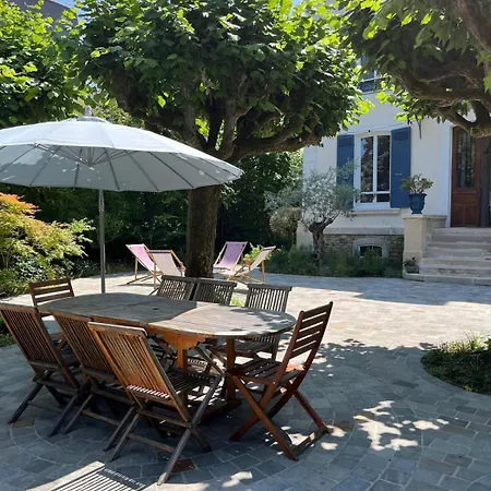 La Marquise De La Chesnaie à 15 Mn De Paris Villa